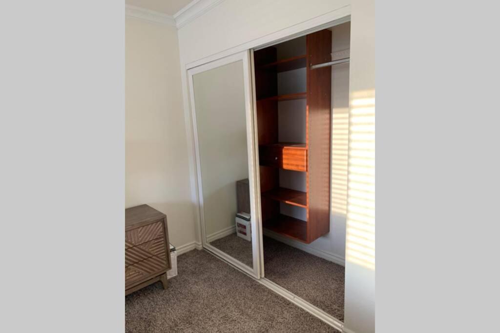 City Center Villa - Pool, Patio & Close To Beach! هونتينغتون بيتش، أورانج، كاليفورنيا المظهر الخارجي الصورة